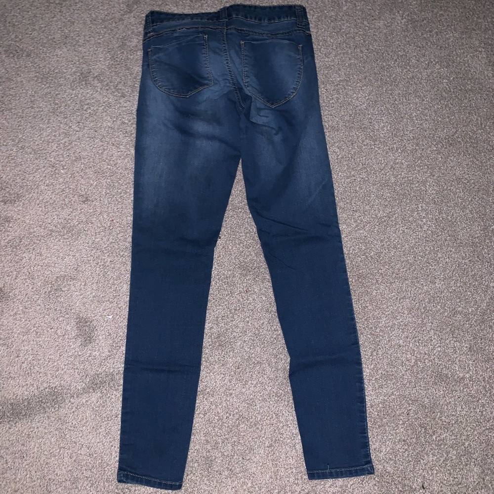Blue Jeans - Picture 2 of 2